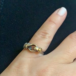 Tiffany & Co. Jewelry - TIFFANY & CO.
Silver Knot Ring with 18K Gold Ball Tiffany & Co. Jewelry - TIFFANY & CO.
Silver Knot Ring with 18K Gold Ball
